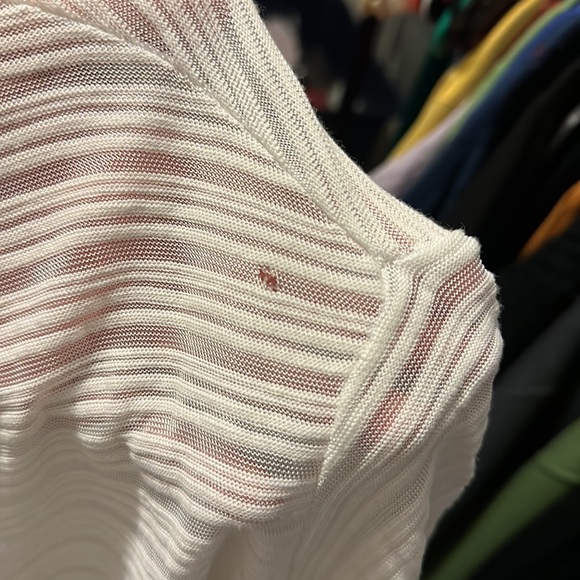 Sheer top - Picture 9 of 9